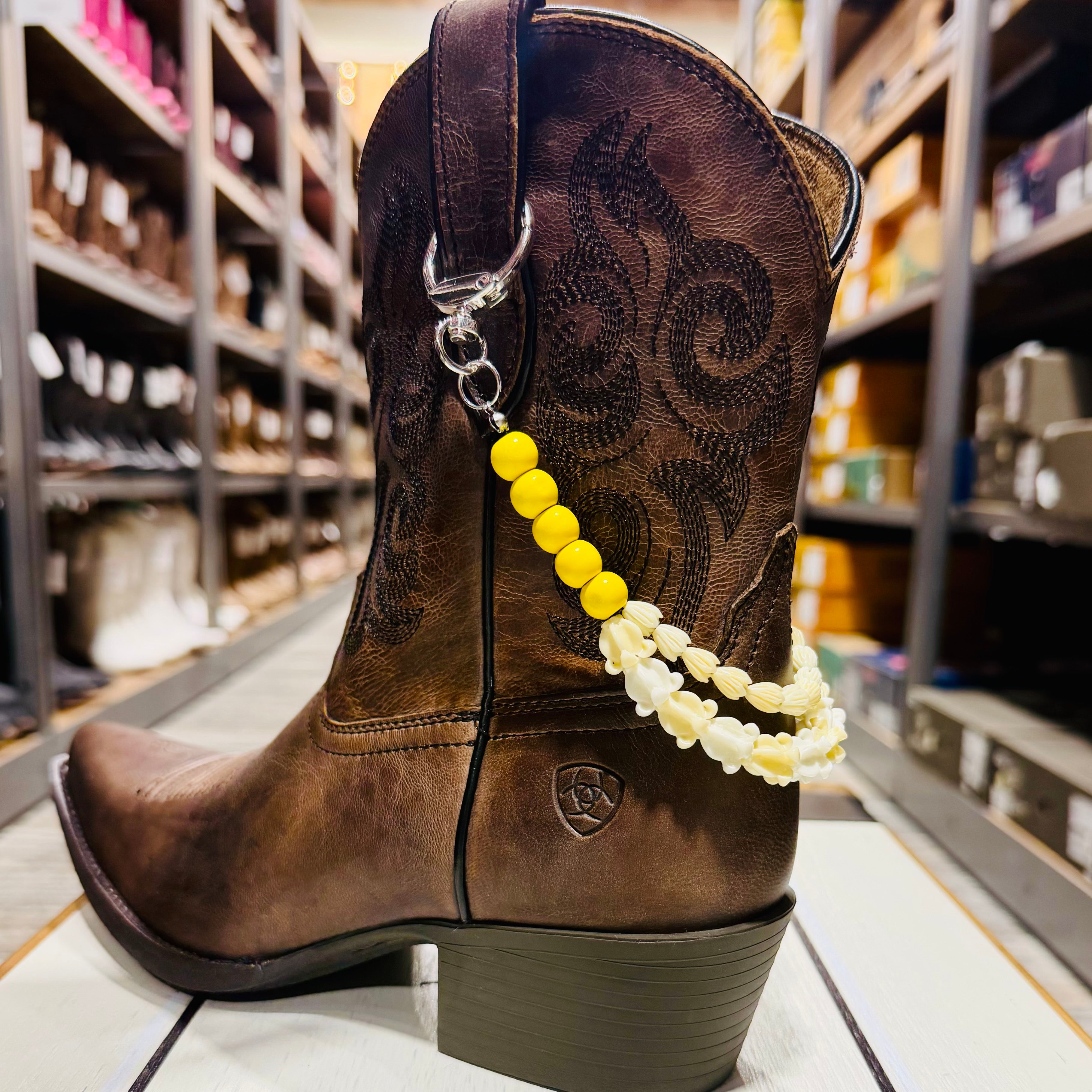 $30 mini BOOT lei
