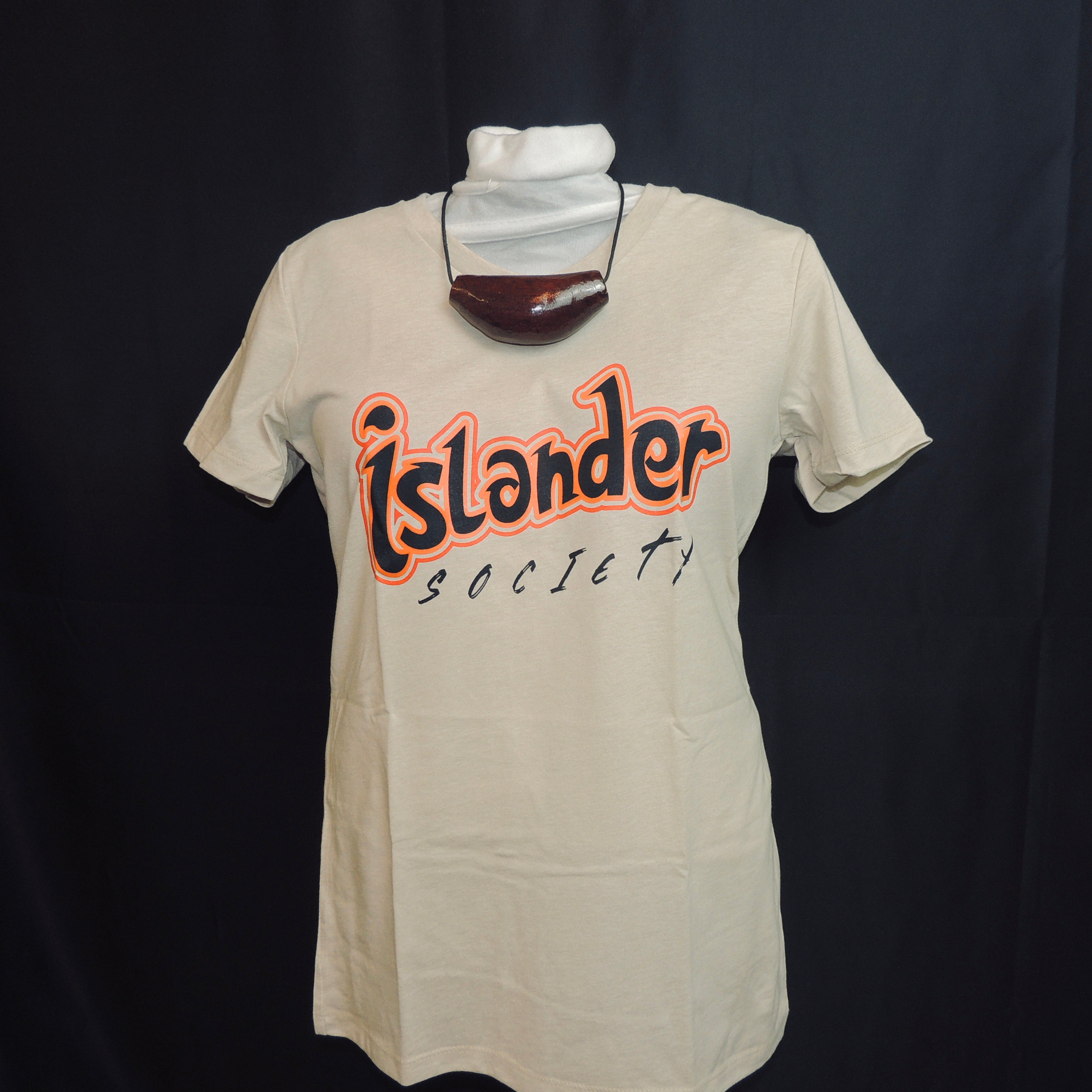 100% cotton Fitted Tee